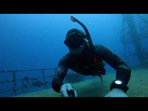 13 December 2021 / About Noon / “Sunboat” Wreck, The Red Sea, Eilat, Israel.