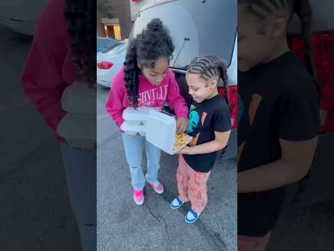 Nova and KD STOLE!! Zoey food order #foryou #fyp #nova #funny #shorts