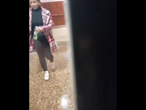 MOHA THE B VS EPI XXL “ LIL CRABBY FRENA EN  SU PORTERÍA, LA NOVIA DE MOHA THE B LO VENDE PT1