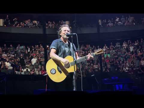 PEARL JAM *WILDFLOWERS*  Vedder / Tom Petty live at XCEL ENERGY CENTER St. Paul on 8/31/23 concert