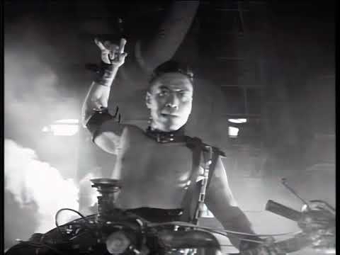 Trent Reznor and Shinya Tsukamoto collaborate on a commercial for MTV Japan (2560x1920 HD upscale)