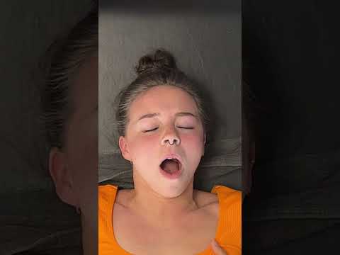 Orgasmic Neck Crunch #chiropractor #asmr #chiropractic #dubai #munich #istanbul #medicine