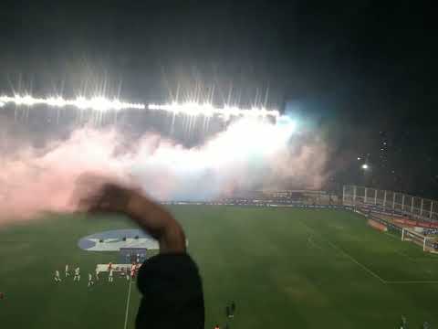 "Recibimiento San Lorenzo vs. River desde adentro" Barra: La Gloriosa Butteler &bull; Club: San Lorenzo