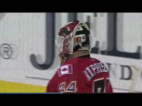 Miikka Kiprusoff's amazing save on Kyle Wellwood