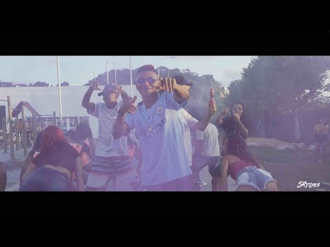 MC DESTAKY EOLEEK E MC DENNY E MC MARSHA - MENINA MALUCA - CLIPE OFICIAL