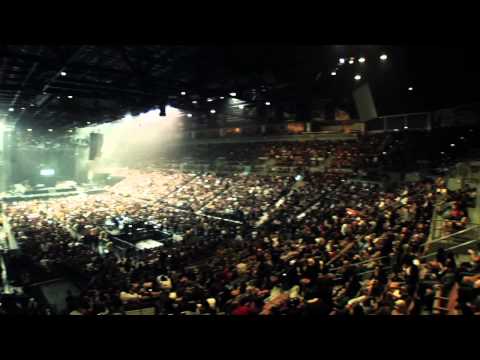 Usher OMG Tour - UR Vegas Exlcusive