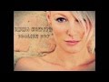 Emma Hewitt - Foolish Boy [Lyrics] 