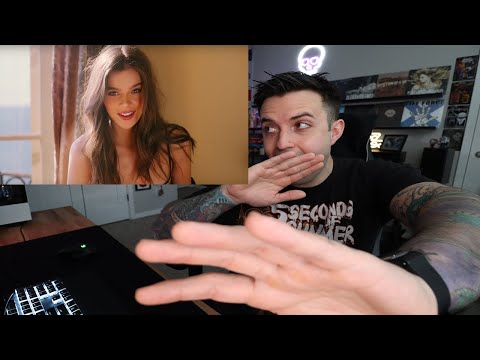 Hailee Steinfeld, BloodPop® - Capital Letters REACTION