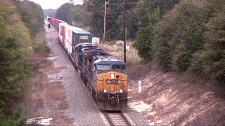 preview picture of video 'CSX 5116 AC44CW Southbound Rolls Onto Main.'