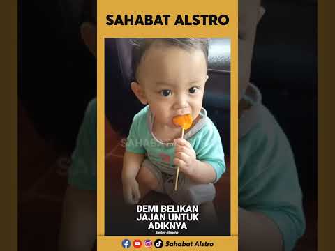 SEORANG KAKAK SETIAP PULANG SEKOLAH Selalu Bawain Jajan Untuk Adiknya