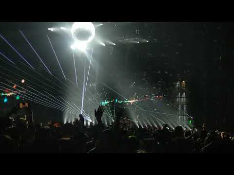 Kaskade NYE 2019 - Move for Me ft. Deadmau5