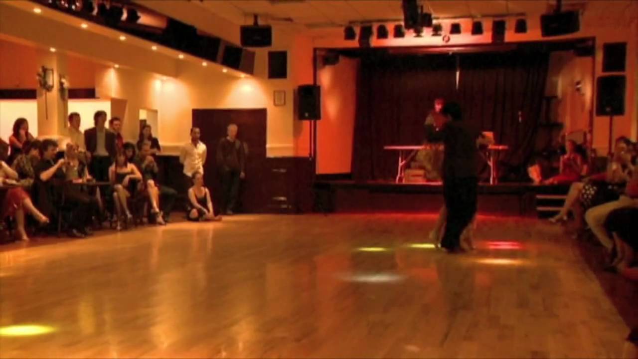 Sebastian Arce & Mariana Montes - Que Tiempo Aquel - Lomuto. Dublin, Ireland, June 2009.