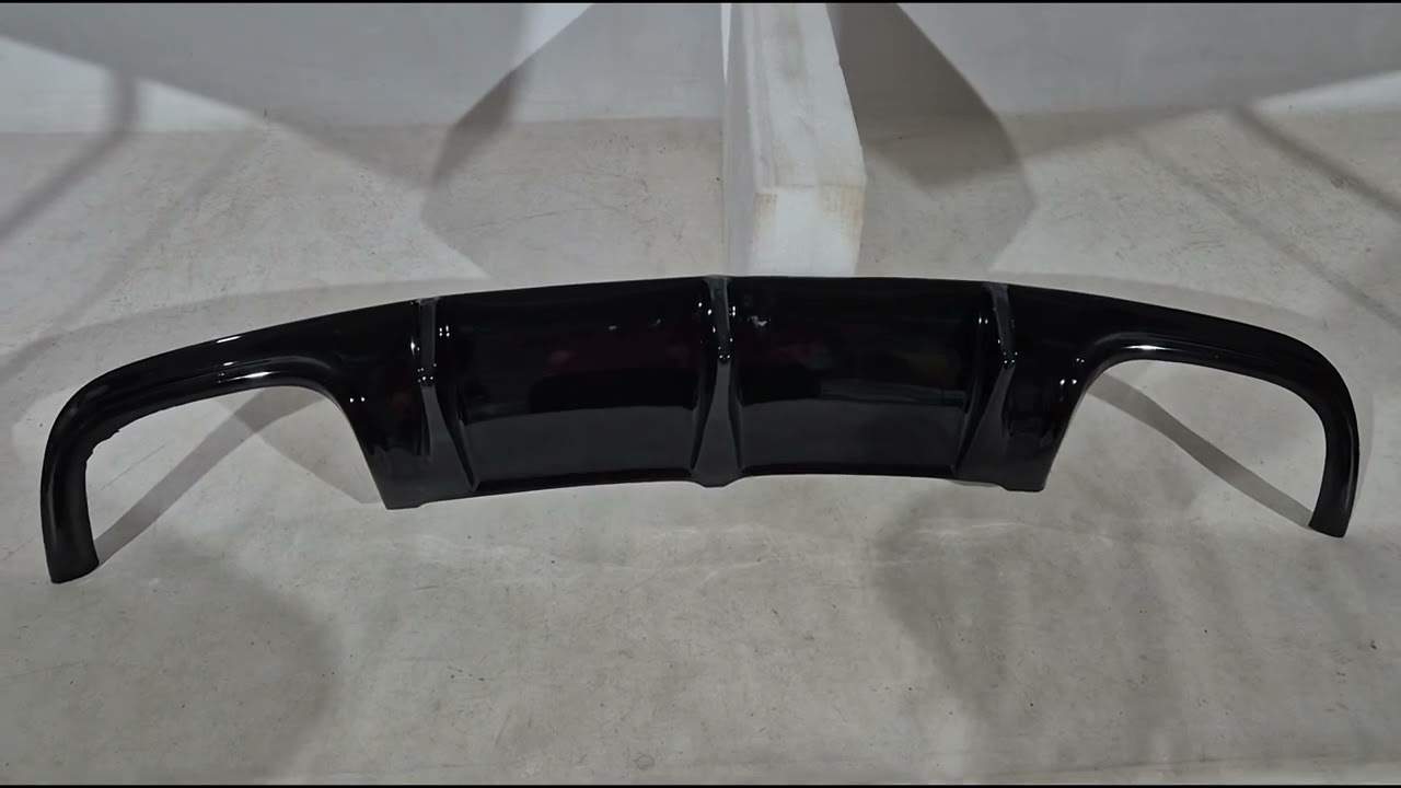 Mercedes C-class W204 2007-2015 рр. Задній дифузор DPT (2007-2011, для AMG SD, чорний глянець) Video 1