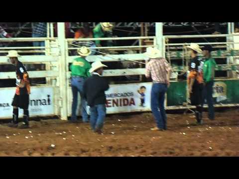 DANILO DE PAIVA OLIVEIRA X ESQUILO CIA FORMIGUINHA