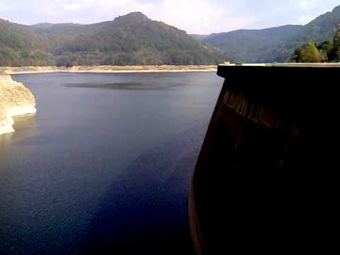 intre capataneni si cartisoara