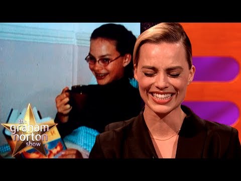 Margot Robbie Is A MASSIVE Nerd For Harry Potter | The Graham Norton Show thumnail