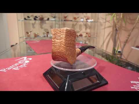 Pipa radica freehand sabbiata fatta a mano - www.paronellipipe.it