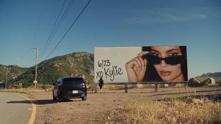 Meta Glasses by Kylie Jenner