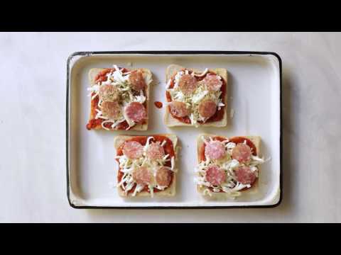 Easy pizza toast | Simply Delicious