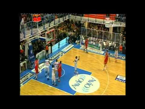 Enel Brindisi vs. EA7 Emporio Armani Milano (Lega Basket A # Giornata 15 # 13/01/2013)