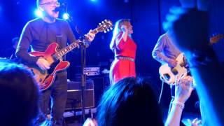 Teenage Fanclub and their new dancer - Sparky's Dream