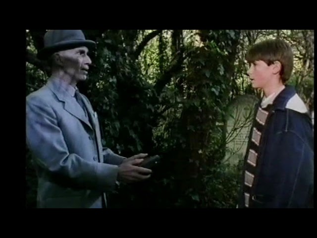 Johnny And The Dead 1995