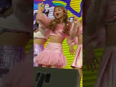 220612 (June Fancam) Sugar Candy - Y.O.U @ Digital Your Life 2022 - Siam Paragon