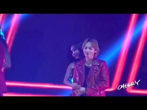 181110 Love Me Love Me (Jinwoo 김진우 Focus) - Winner Everywhere Tour in Manila
