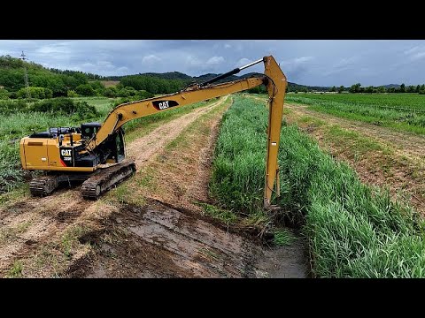 Ungarn: Umstrittene Baggerarbeiten inmitten der Dürre