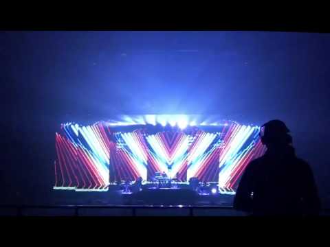 Jean-Michel Jarre - Electronica World Tour - Nantes