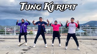 Download lagu Tung Keripit Dance Mix || TikTok Viral || Dance Fitness || Happy Role Creation mp3 Download lagu Tung Keripit Dance Mix || TikTok Viral || Dance Fitness || Happy Role Creation mp3