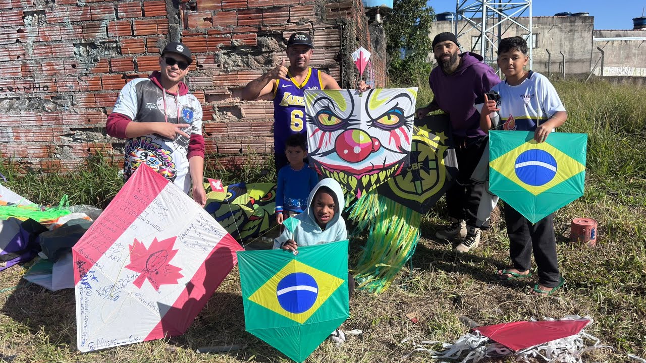 FESTIVAL DE PIPA DE BAMBU TEMA BANDEIRA EM MAUA 