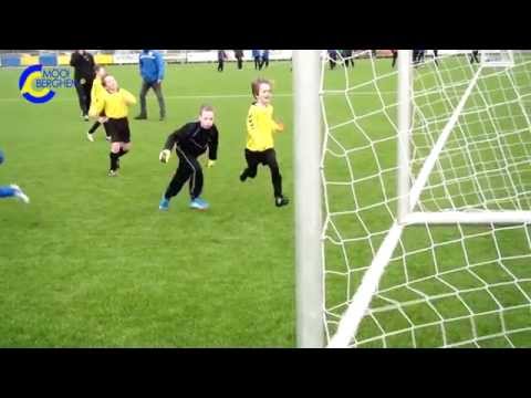 Berghem Sport F12 eerste wedstrijd voorjaarscompetitie thuis