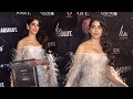 Gorgeous Jhanvi Kapoor WINS Her 1st Award Best Debut Award For Dhadak Movie At Vogue Awards 2018