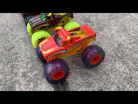 My EL TORO LOCO MONSTER TRUCKS COLLECTION 09/2024