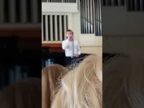 Українська народна пісня - Чорнобривці - виконує Сергій Чабан