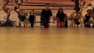 קומבינציה היפ הופ Che Nelle - Teach Me How To Dance