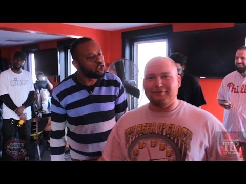 Moonman vs Charlie Block