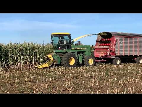 1982 JOHN DEERE 5720 For Sale