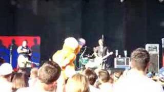 Bowling for Soup "Trucker Hat" live