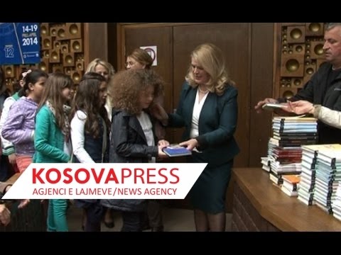 Teknologjia po sfidon librin