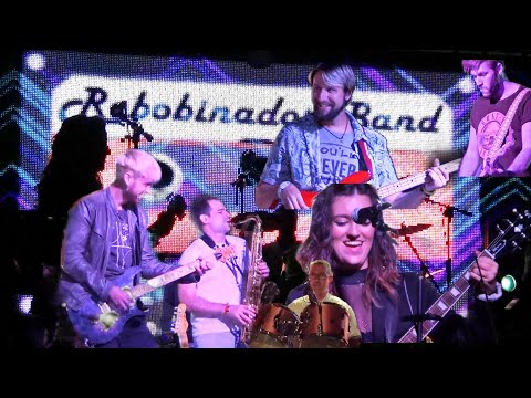 Rebobinados Band en concierto. 27-8-2023. Fiestas Patronales de Tembleque.