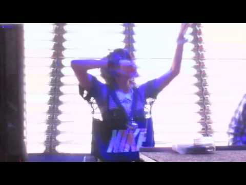 DJ Honey G on Saturday night (26/9) at Club Celebrities Miri, Malaysia 3