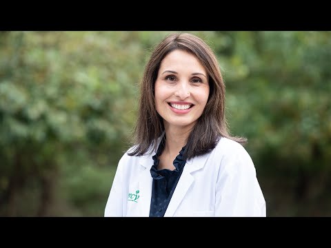 Meet Dr. Hina Ghafoor - Primary Care Doctor