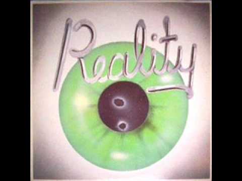 reality   movin' & groovin'