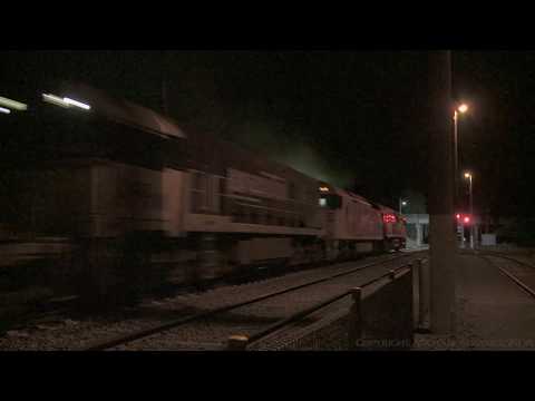 MP7 Freight Train At Night - PoathTV Australian Trains & Railways