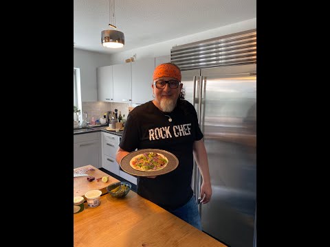 Chicken Wrap & Tomato Sauce - Stefan Marquard @ Home "unvarnished & uncut"