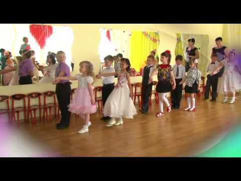 Торжественный выход детей. Мелодия на выход детей. Мелодия на выход детей. Мелодия на выход детей. Музыка выход деда мороза на новогодний утренник.