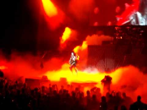 MI IDA A KISS EL FAMOSO GENE SIMMONS