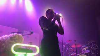 Little Things - Allie X - FRONT ROW LIVE Lawrence, KS